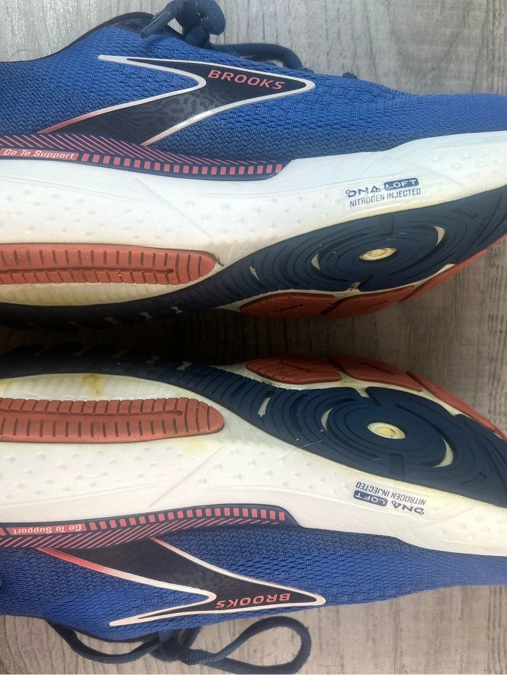 Brooks Glycerin 21 Medium B Size 9.5 Women’s Running Shoes - Blue/Red